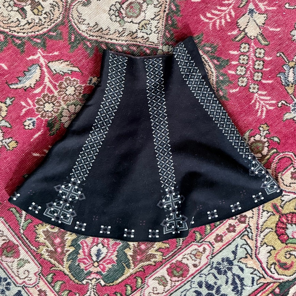 Max Studio Skater Skirt Womens S/M Black Geometric Knit Mini Excellent Flared